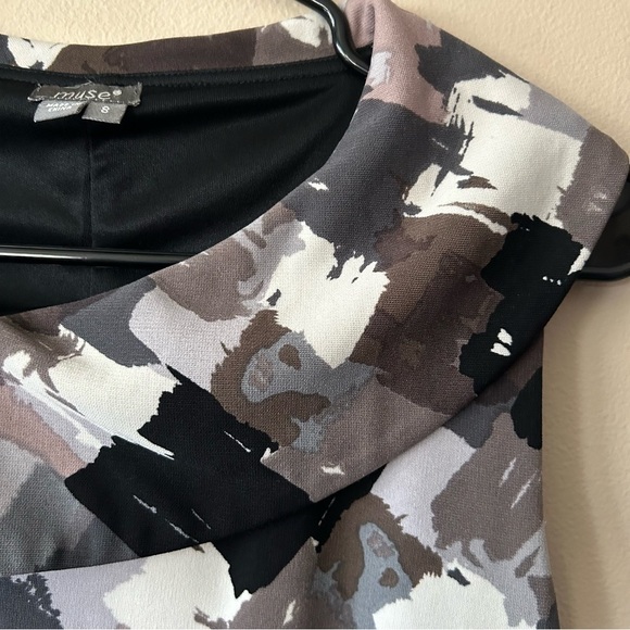 Muse Sleeveless Black & Grey Abstract Sheath Dress Size 8 - Picture 4 of 11